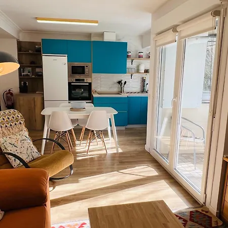 아파트 Itsasoa By Basque Homes *